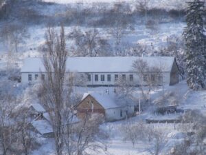 Mucsiba beköszöntött a tél