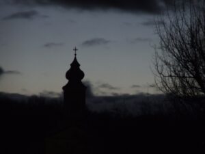 Kirche und Pfarrhaus
